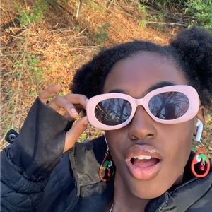 Meet your Posher, Jada